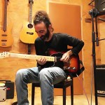 שלומי סיבוני - מורה לגיטרה